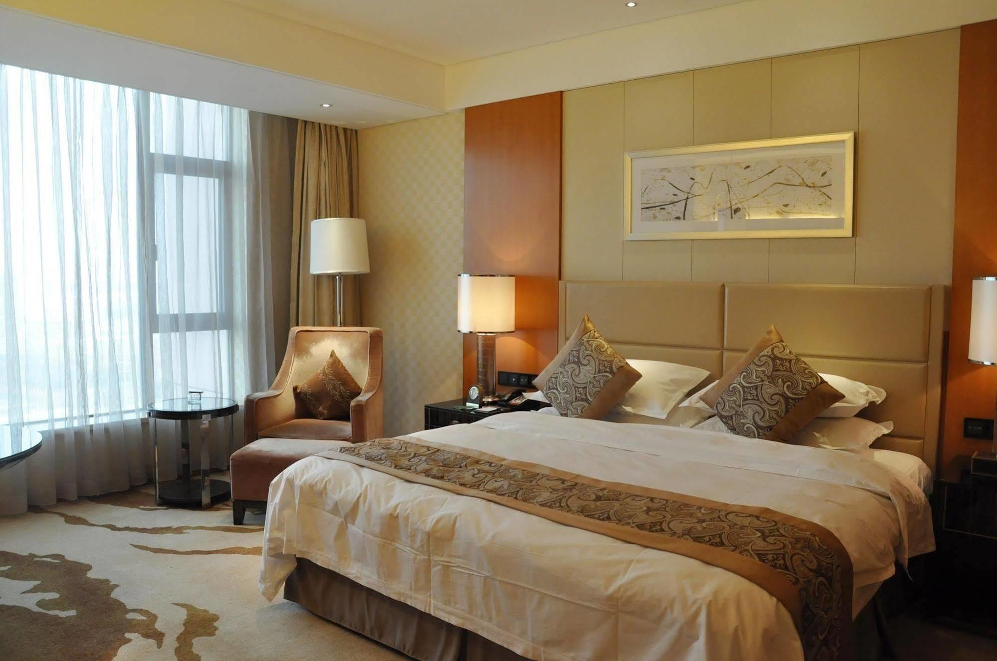 Happiness Hotel Changzhou  Exterior photo