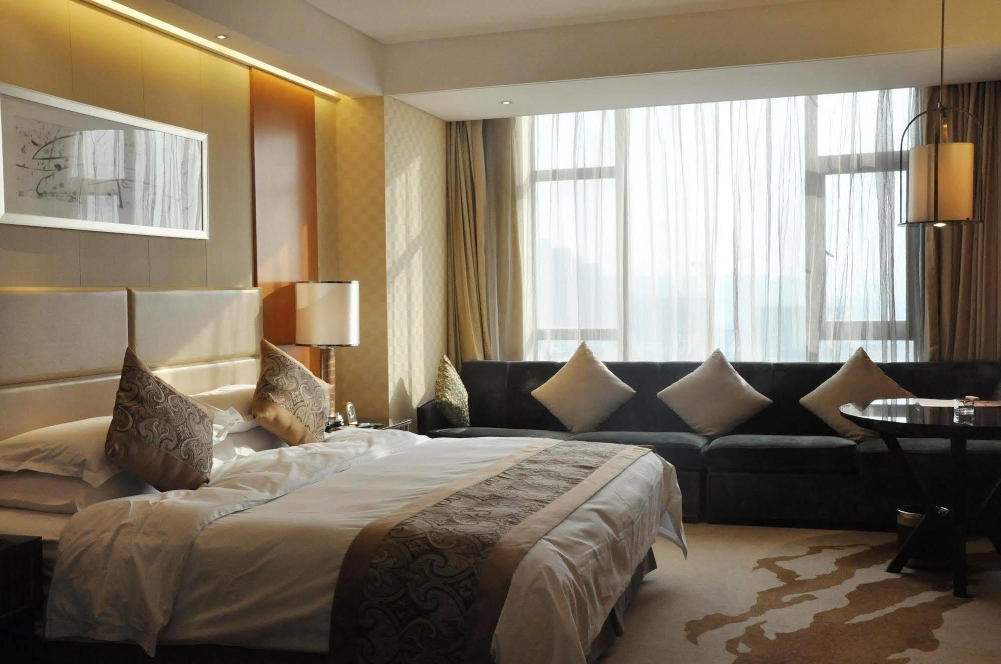 Happiness Hotel Changzhou  Exterior photo