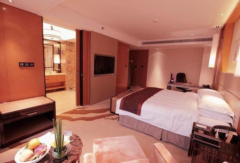 Happiness Hotel Changzhou  Exterior photo
