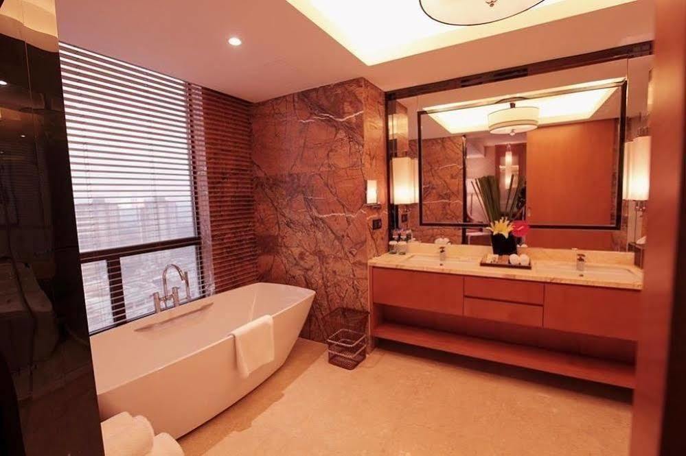 Happiness Hotel Changzhou  Exterior photo